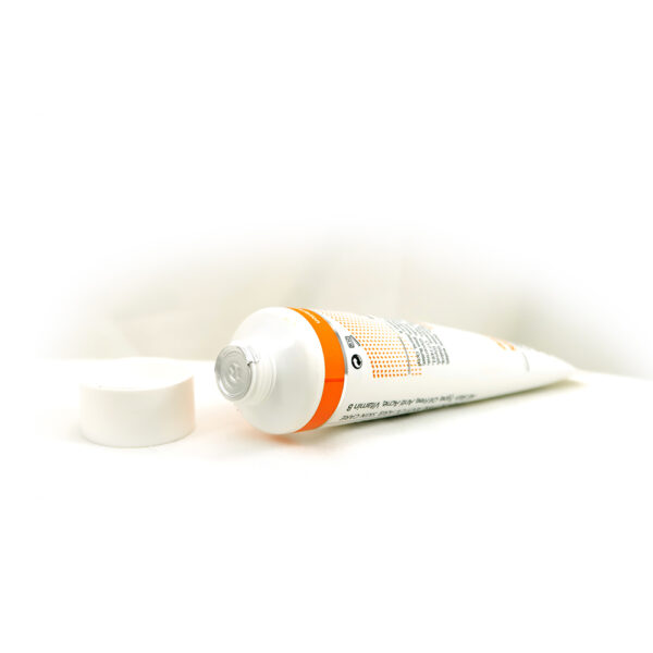 کرم ضد آفتاب رنگی استارلوکس بژ تیره SPF45